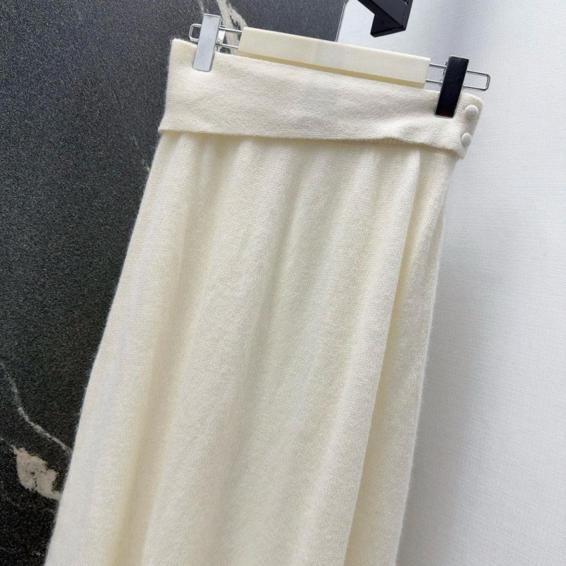 chr1st1an D10r sweaters